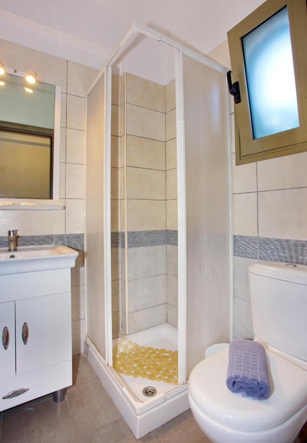 Aspous Studios And Rooms Скирос Экстерьер фото