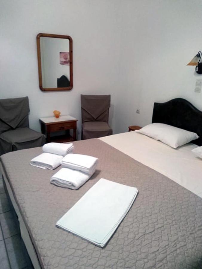 Aspous Studios And Rooms Скирос Экстерьер фото