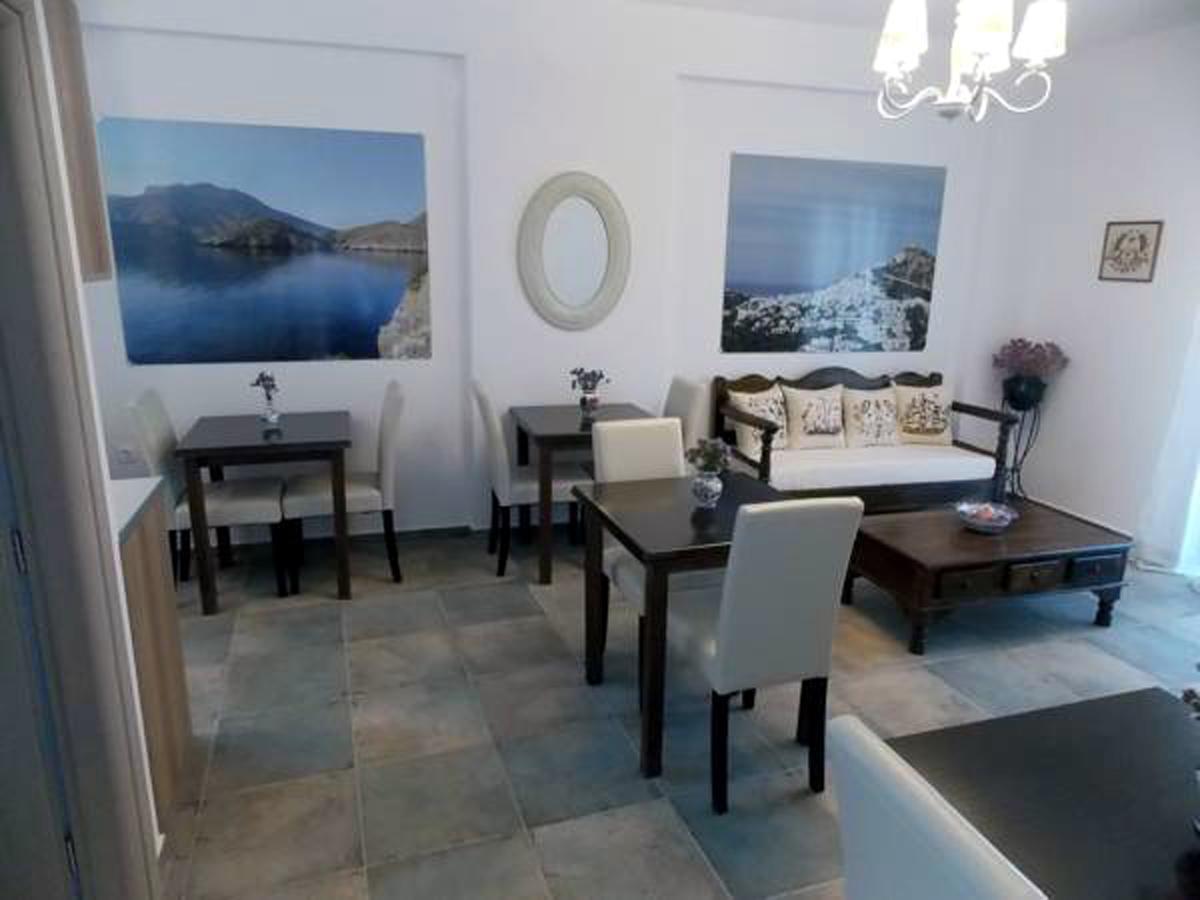 Aspous Studios And Rooms Скирос Экстерьер фото